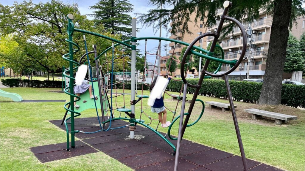 五福公園 遊具 写真