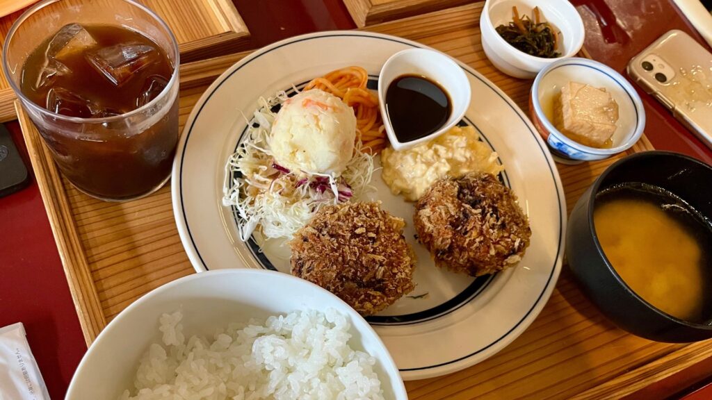 トトンキッチン